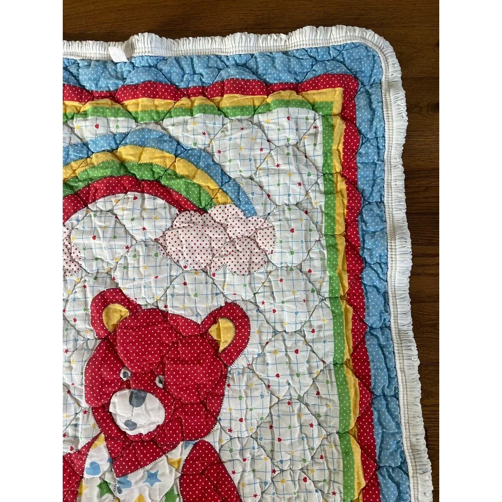 VTG 1980s Baby Dreams Puff Quilt Rainbow Teddy Bear Nursery Biscuit Quilt USA